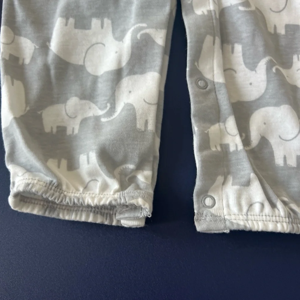 Carter's Baby Boy 3-Piece Elephant‎ Take Home Unisex Set Gray & White 9 Months